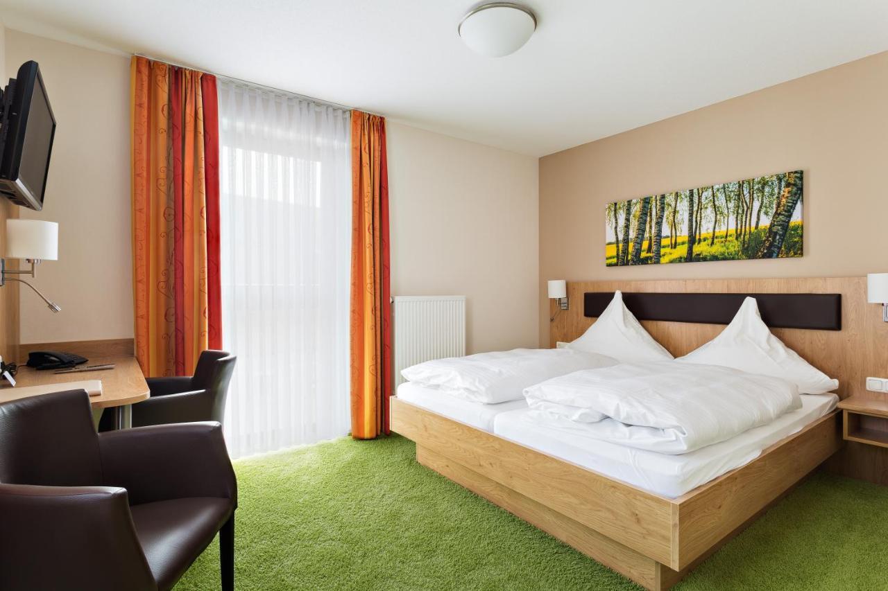 Hotel Sixt Rohr in Niederbayern Kültér fotó