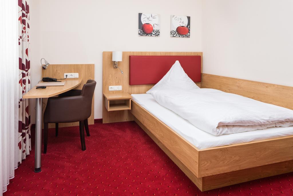 Hotel Sixt Rohr in Niederbayern Kültér fotó