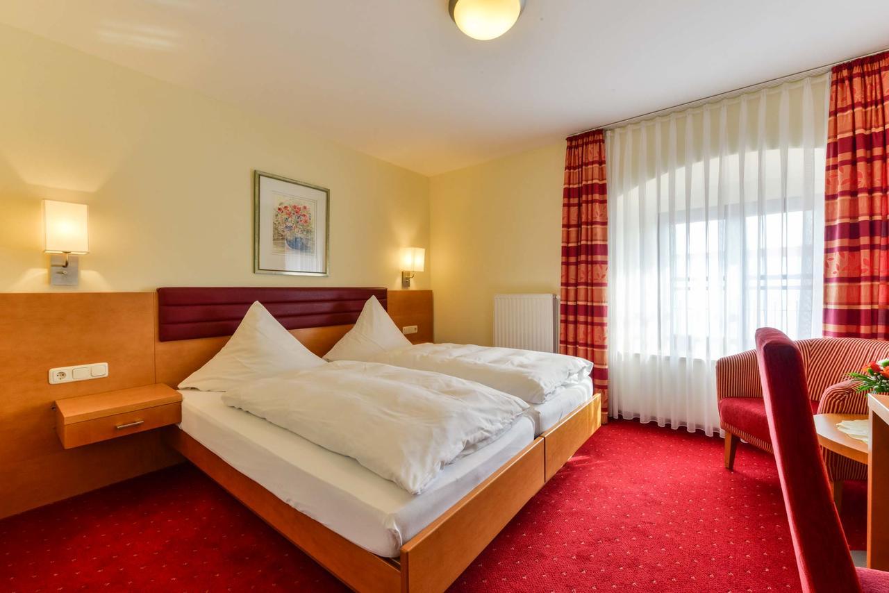 Hotel Sixt Rohr in Niederbayern Kültér fotó